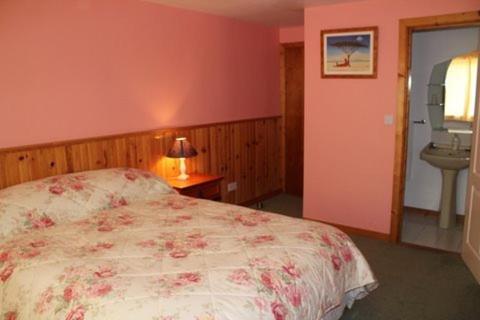 Cleggan Decourcey'S Hazelbrook Farmhouse B&B מראה חיצוני תמונה